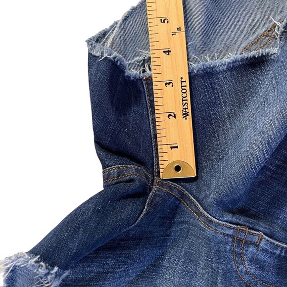 KUT From The Cloth Hi-Rise Denim Shorts Dark Wash Fray hem Women's Size 6 - Picture 10 of 10